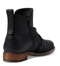 Load image into Gallery viewer, Josef Seibel-Sienna 38