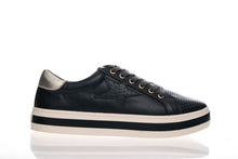 Load image into Gallery viewer, Alfie + Evie- Pixie