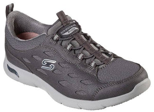 Skechers-104271  Arch fit refine feature