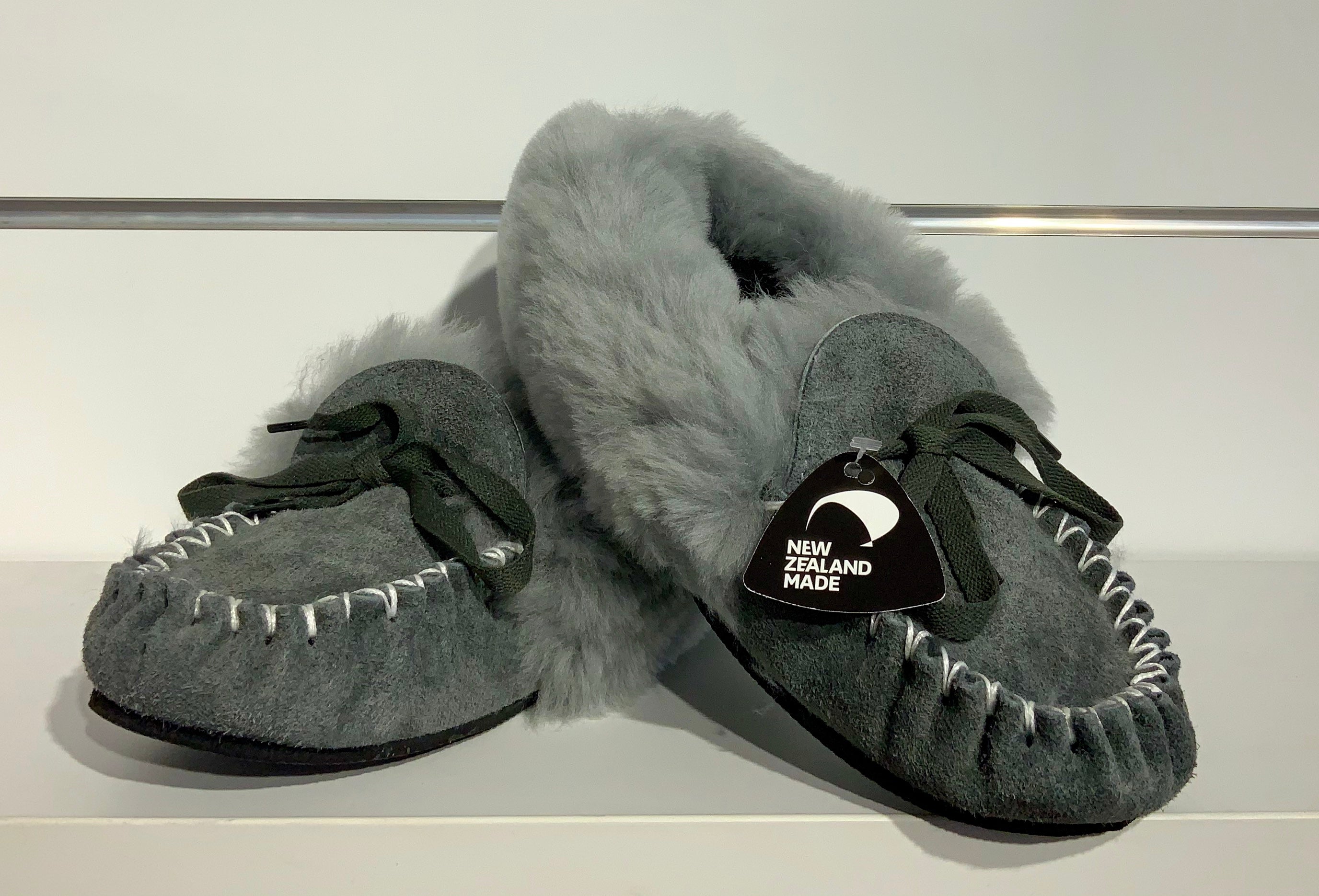 Tolley slippers hotsell